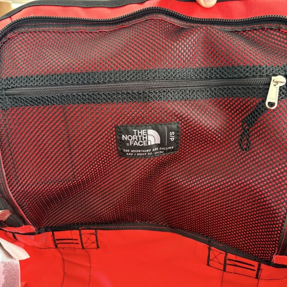 VANS‎ X THE NORTH FACE BASECAMP RED DUFFEL 50L BAG W/ Travel Bag